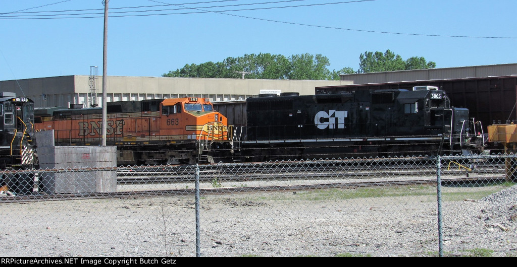 CEFX 3805 & BNSF 663